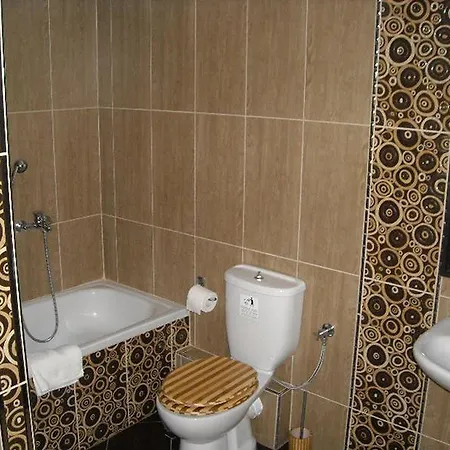 شقة Crystal Aura *