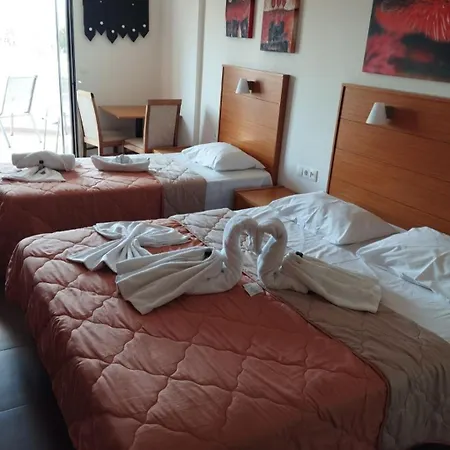 Crystal Aura Apartmán *