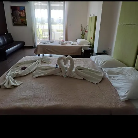 Crystal Aura Apartmán Paralía