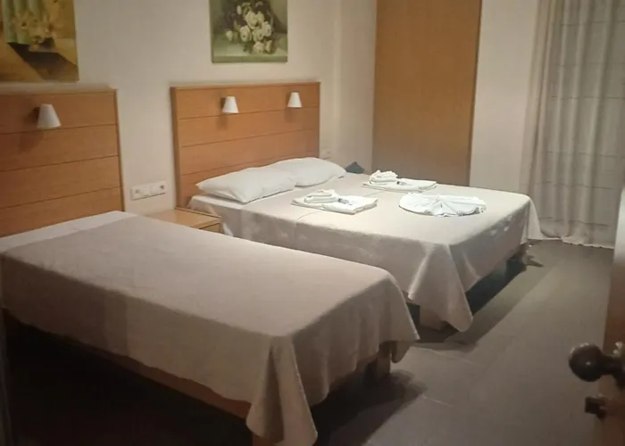 Crystal Aura * Paralía